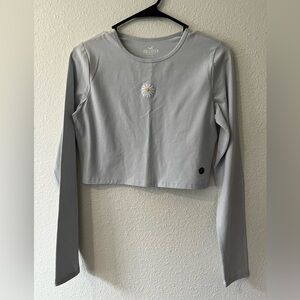 NWT Hollister Long Sleeve Crop Top with Daisy